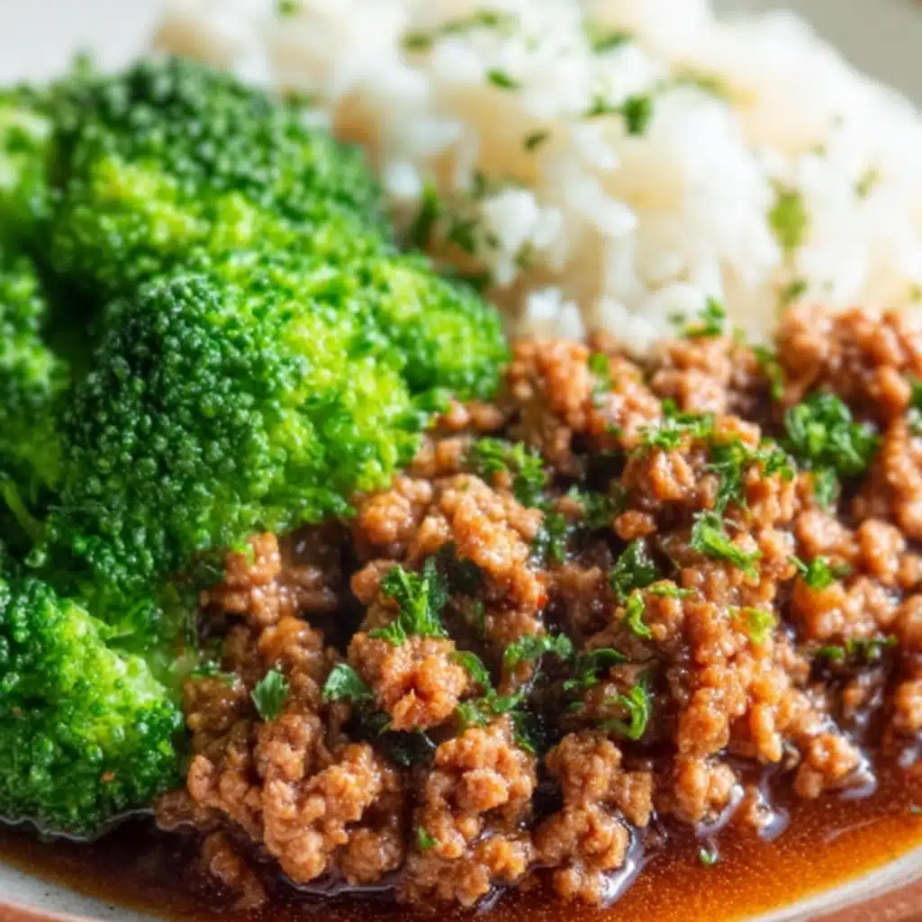 Sweet and Spicy Ground Turkey & Broccoli Bowls Recipe - Recipe Image