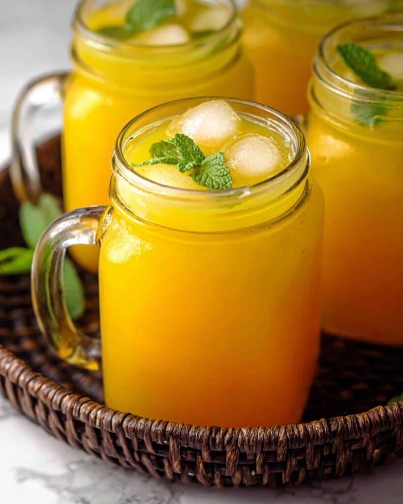 Refreshing Homemade Mango Lemonade Recipe