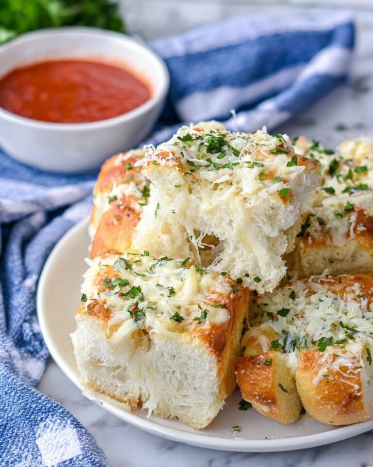 Cheesy Hawaiian Roll Garlic Bread Recipe
