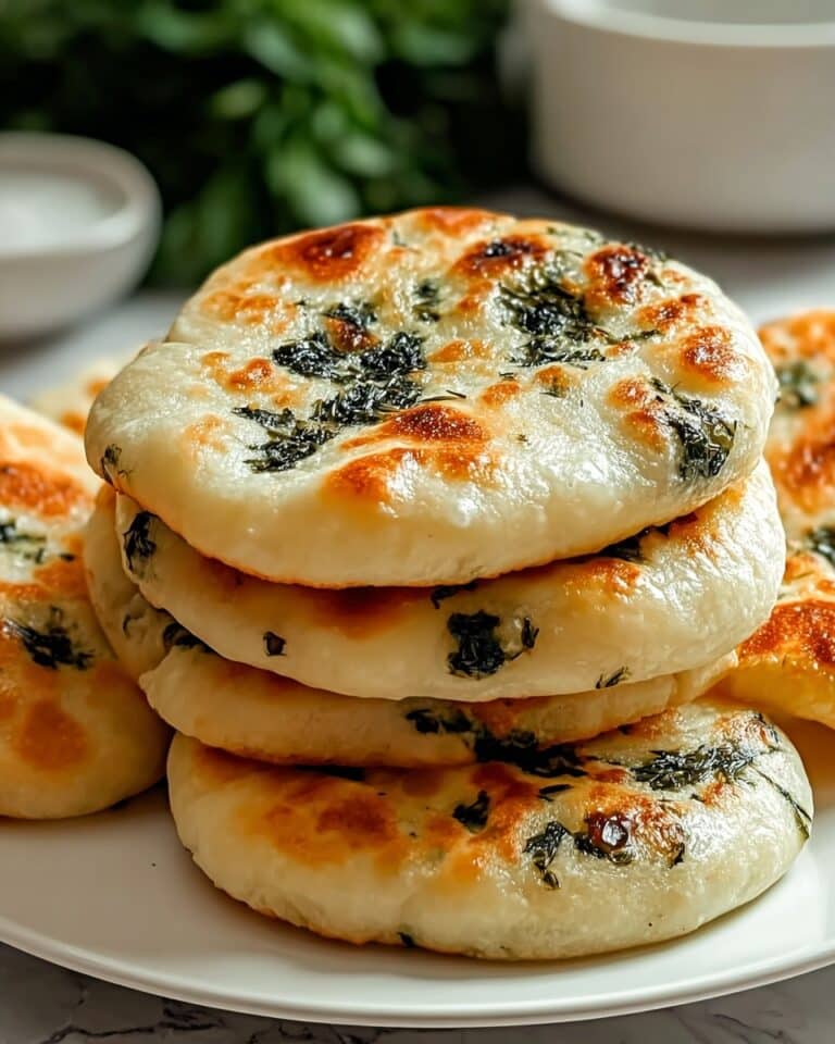 Irresistibly Easy Spinach Cottage Cheese Flagels for Any Meal Recipe